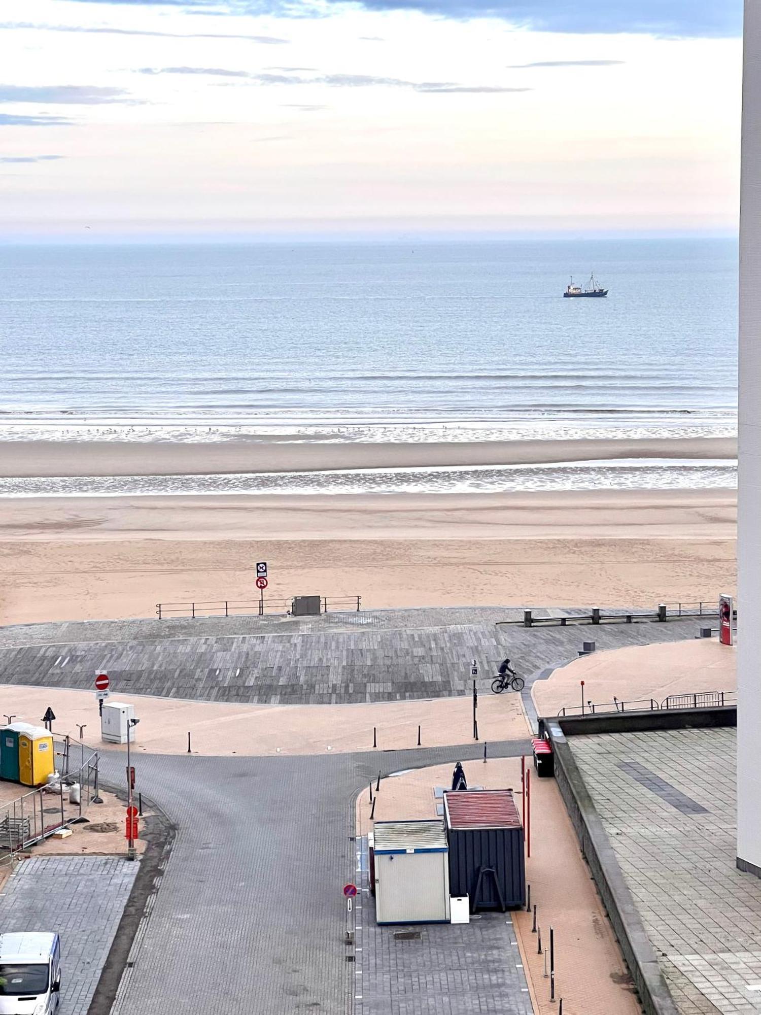 Studio Sea View - Royal Ascot Ostend Luaran gambar